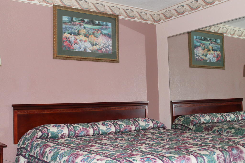American Motor Inn - Rock Island Chambre photo